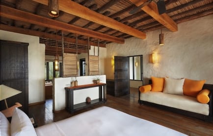 duplex_2-bedroom_pool_villa_suite_beachfront_interior_7248-a4