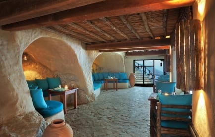 sense_on_the_edge_interior2_6888-a4