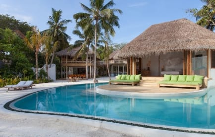 5826_soneva-fushi-resort-villa-11