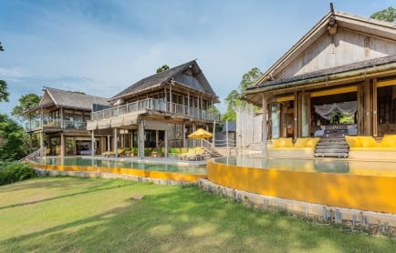 view-pool-reserve-_villa-33_