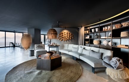 arrival-area-andbeyond-sossusvlei