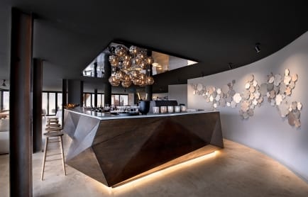 bar-guest-area-andbeyond-sossusvlei