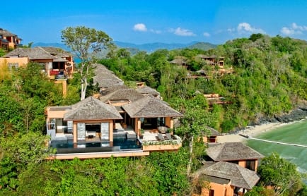 00976-11-one-bedroom-luxury-pool