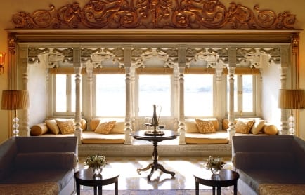 hi_h0knk_27642330_chandraprakash-suite