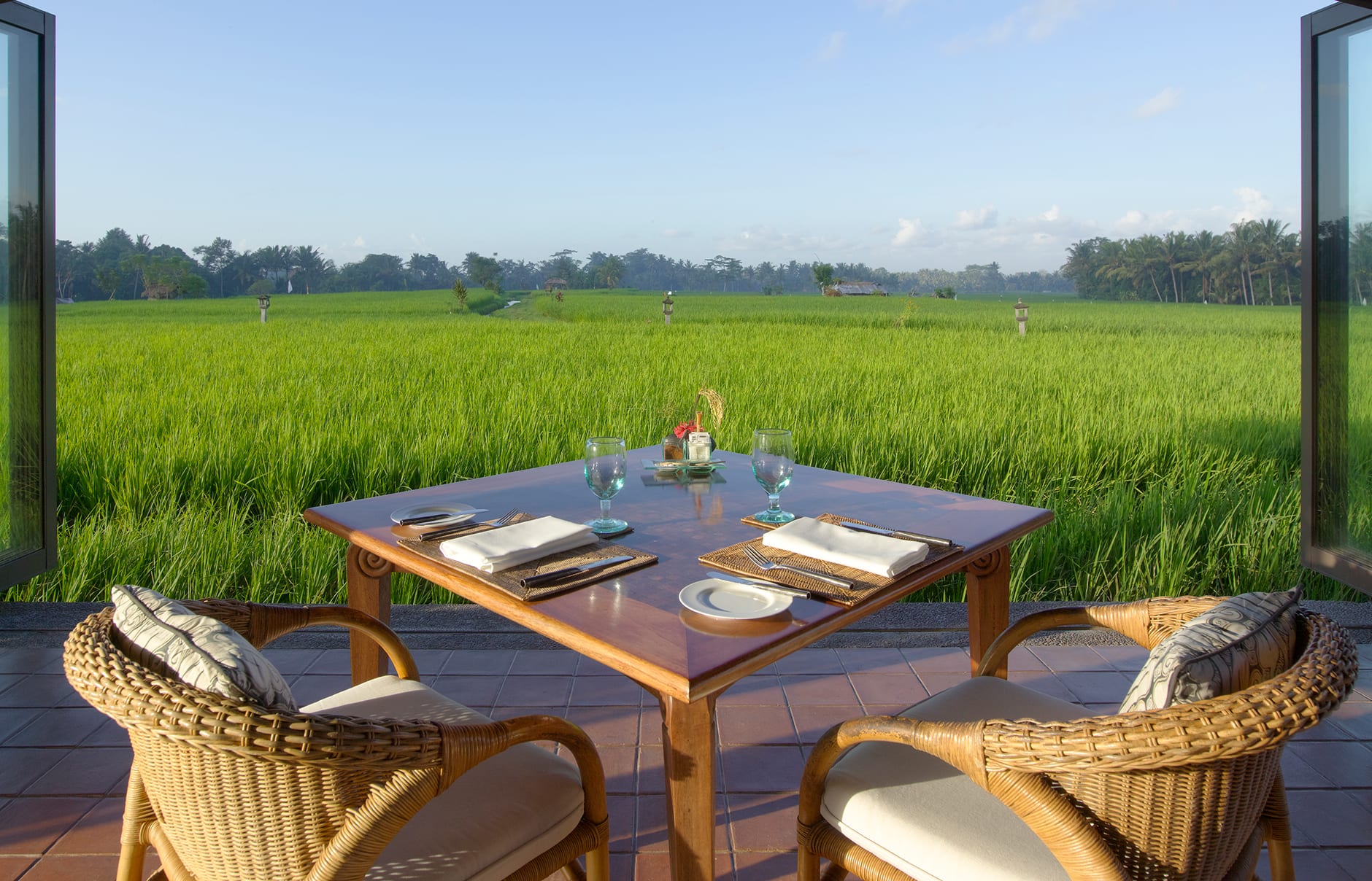 Tanah Gajah, a Resort by Hadiprana, Ubud, Bali. Hotel Review by TravelPlusStyle. Photo © Tanah Gajah ctg-dining-the_restaurant-interior_04