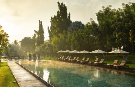 the-chedi-club-tanah-gajah_main-pool-hero-shot