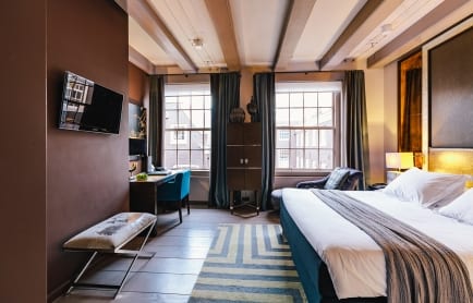 109555446-h1-loxura__14_hrs_01