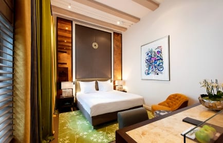 37196101-h1-ldu_-_loxura__2