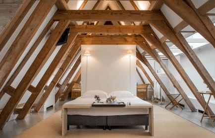 the-most-romantic-amsterdam-hotels-including-canal-views-rooms-and-champagne-breakfasts