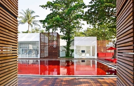 architecture-beachfront-courtyard-deck