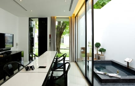 the-library-2-bedroom-suite-r-r