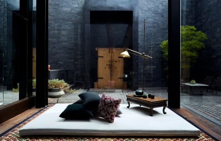 the-library-the-writer-r-5