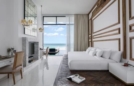 the-writer-bedroom-a