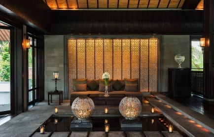 nam-dining-the-bar-lounge