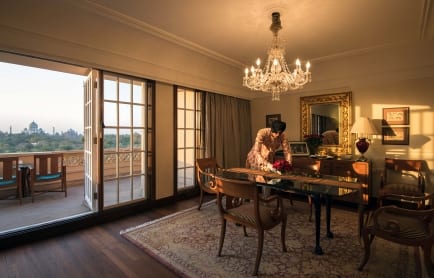 102841946-h1-_dsc0252