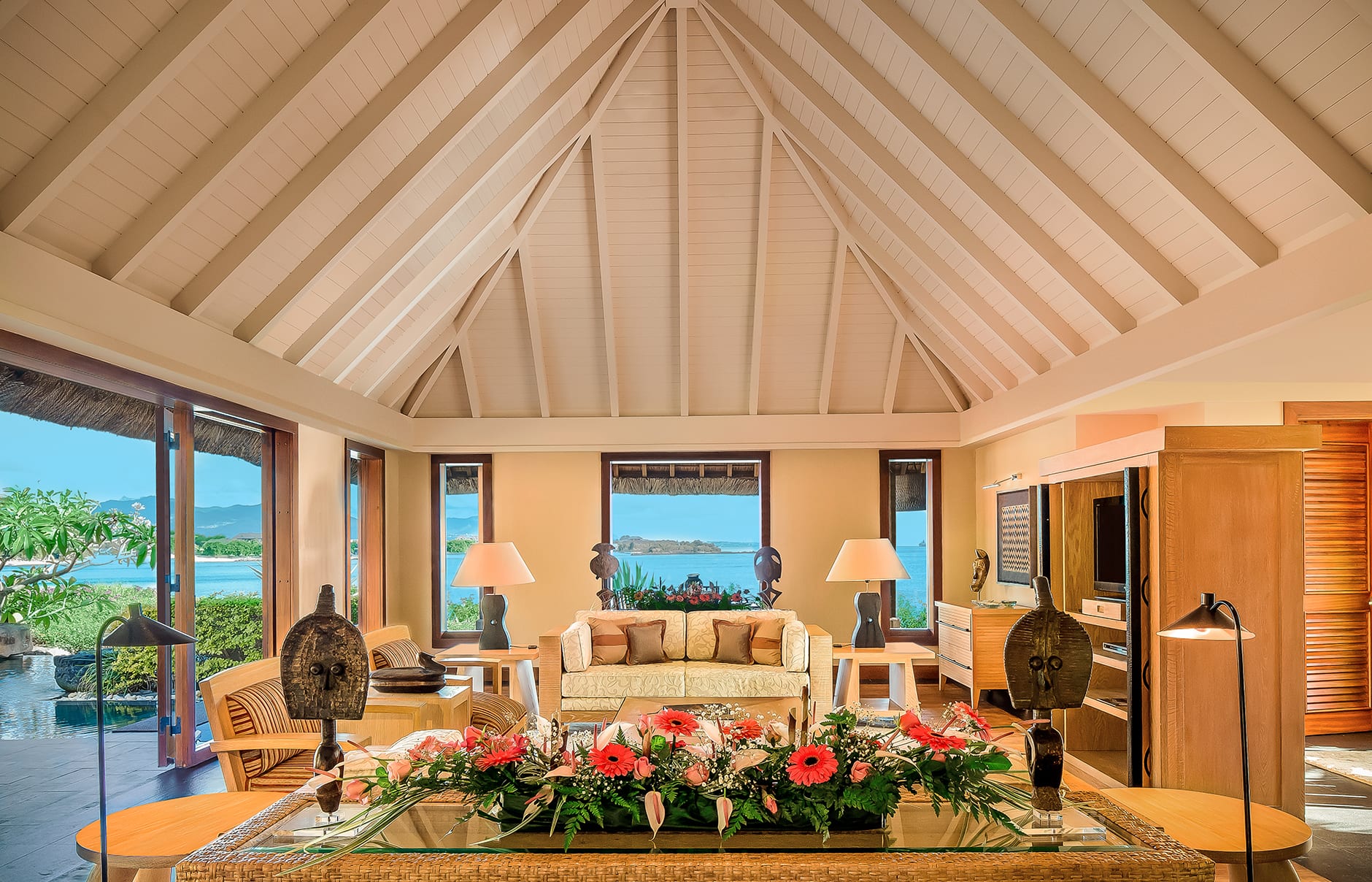 The Oberoi, Mauritius. Hotel Review by TravelPlusStyle. Photo © Oberoi Hotels & Resorts 58642779-h1-the_oberoi_mauritius_-_royal_villa_living_room