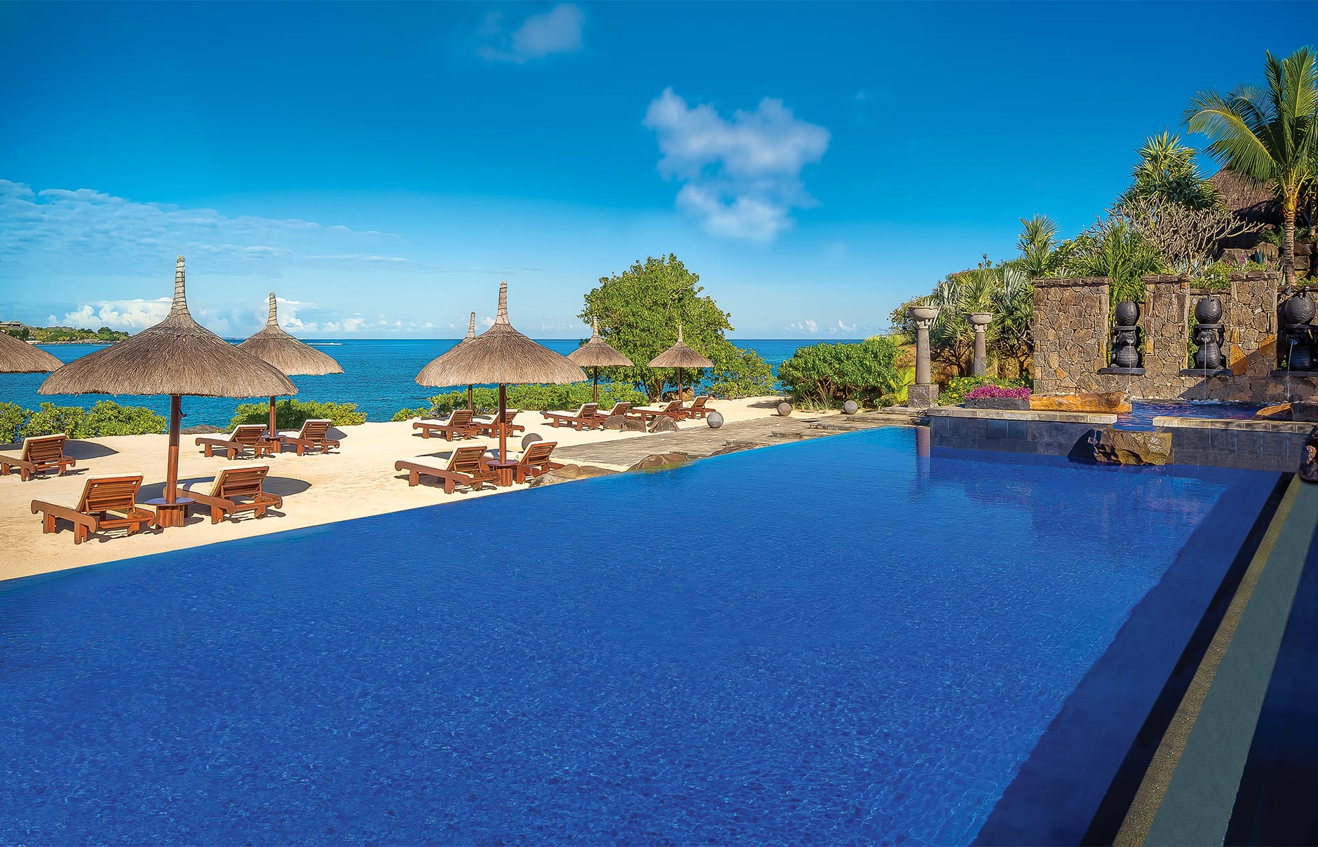 The Oberoi, Mauritius. Hotel Review by TravelPlusStyle. Photo © Oberoi Hotels & Resorts 58642884-h1-the_oberoi_mauritius_-_turtle_bay_pool