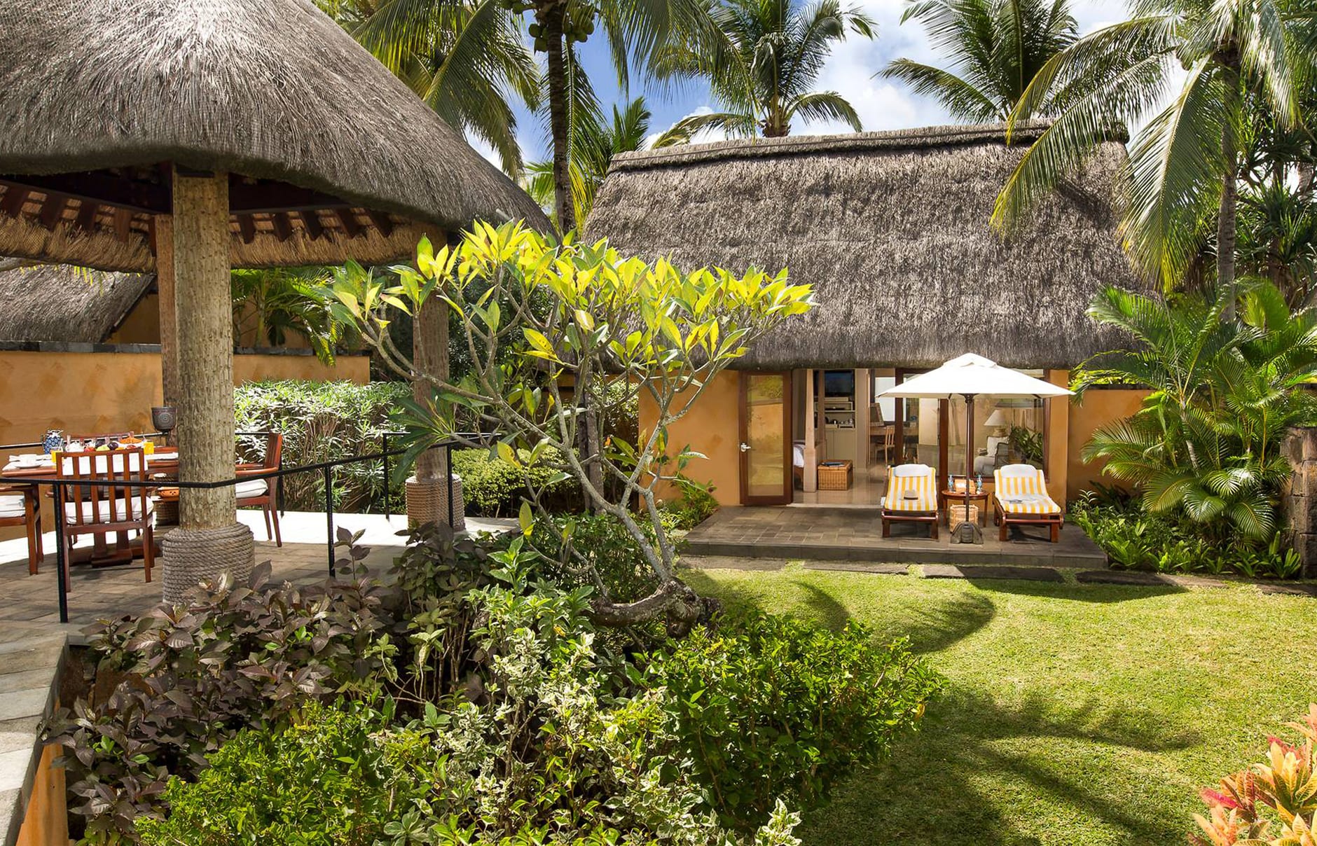 The Oberoi, Mauritius. Hotel Review by TravelPlusStyle. Photo © Oberoi Hotels & Resorts