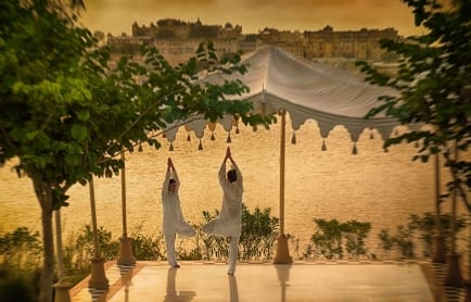 yoga-session-at-the-pavilion