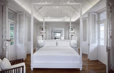 vanda_villa_guest_bedroom