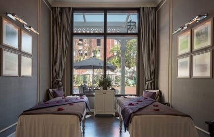 strand-pool-0109_copy