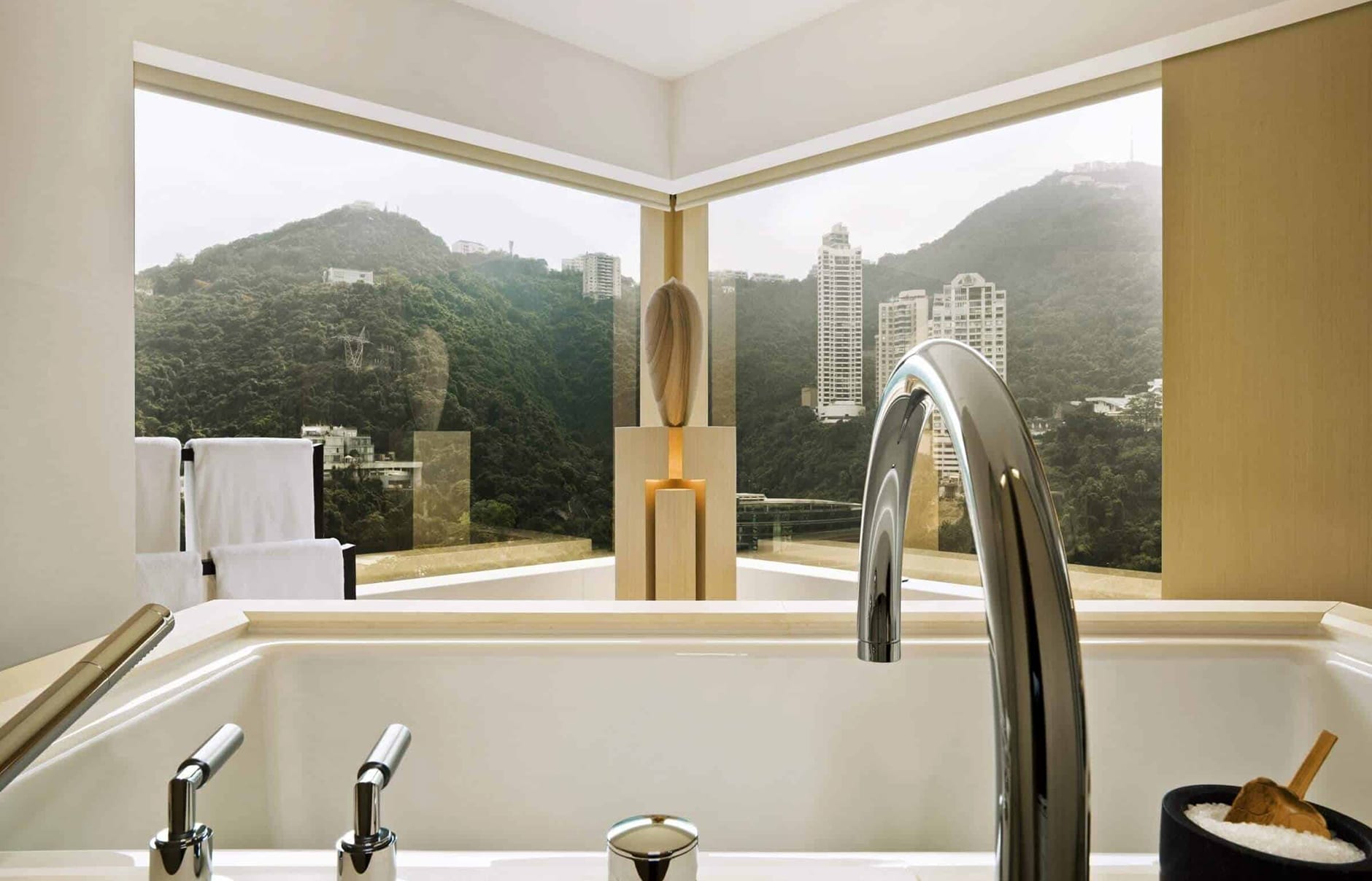 The Upper House, Hong Kong. Hotel Review by TravelPlusStyle. Photo © Swire Hotels