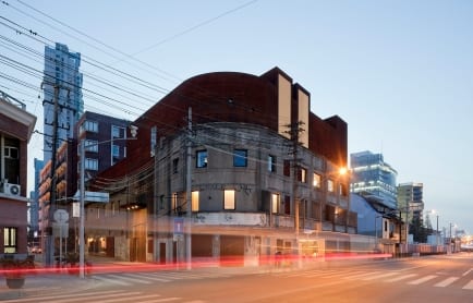 the-waterhouse-at-south-bund-01_photographed-by-pedro-pegenaute