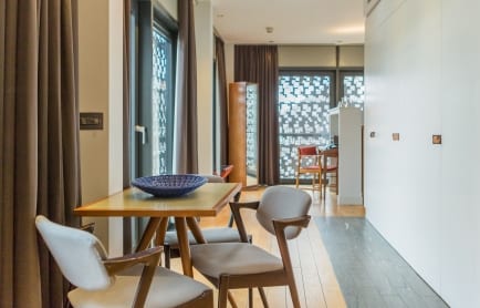 town-hall-hotel-and-apartments