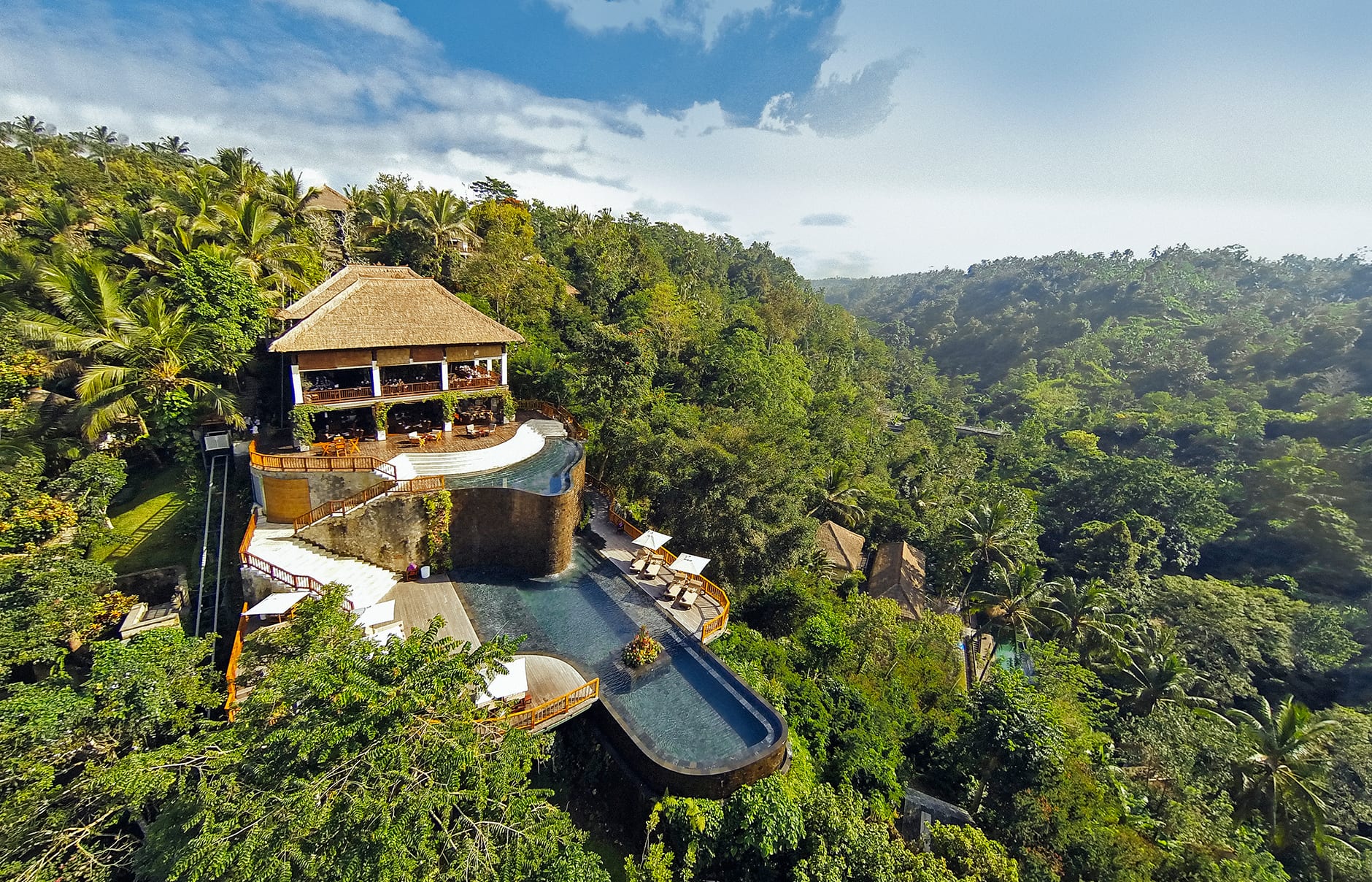 Hanging Gardens of Bali, Ubud, Bali, Indonesia. Hotel Review by TravelPlusStyle. Photo © Hanging Gardens of Bali