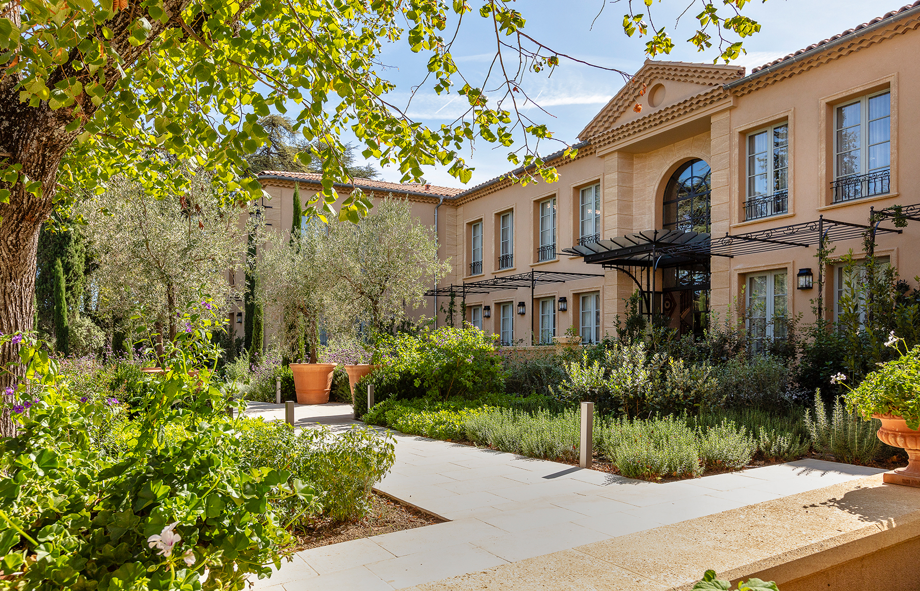 Villa Saint-Ange, Aix-en-Provence, France. Luxury Hotel Review by TravelPlusStyle. Photo © Villa Saint-Ange
