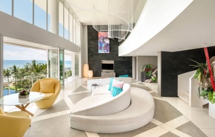 101036323-h1-dpswh-suite-living-1749-hor-clsc