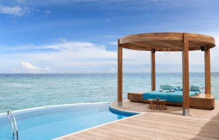 102774987-h1-mlewh-ocean-guestroom-7664-hor-clsc