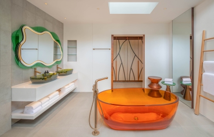 W-Maldives-Escape-Beach-One-Bedroom-Villa-Bathroom-2