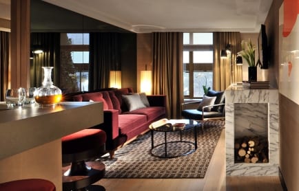 the_hari_suite_living_room