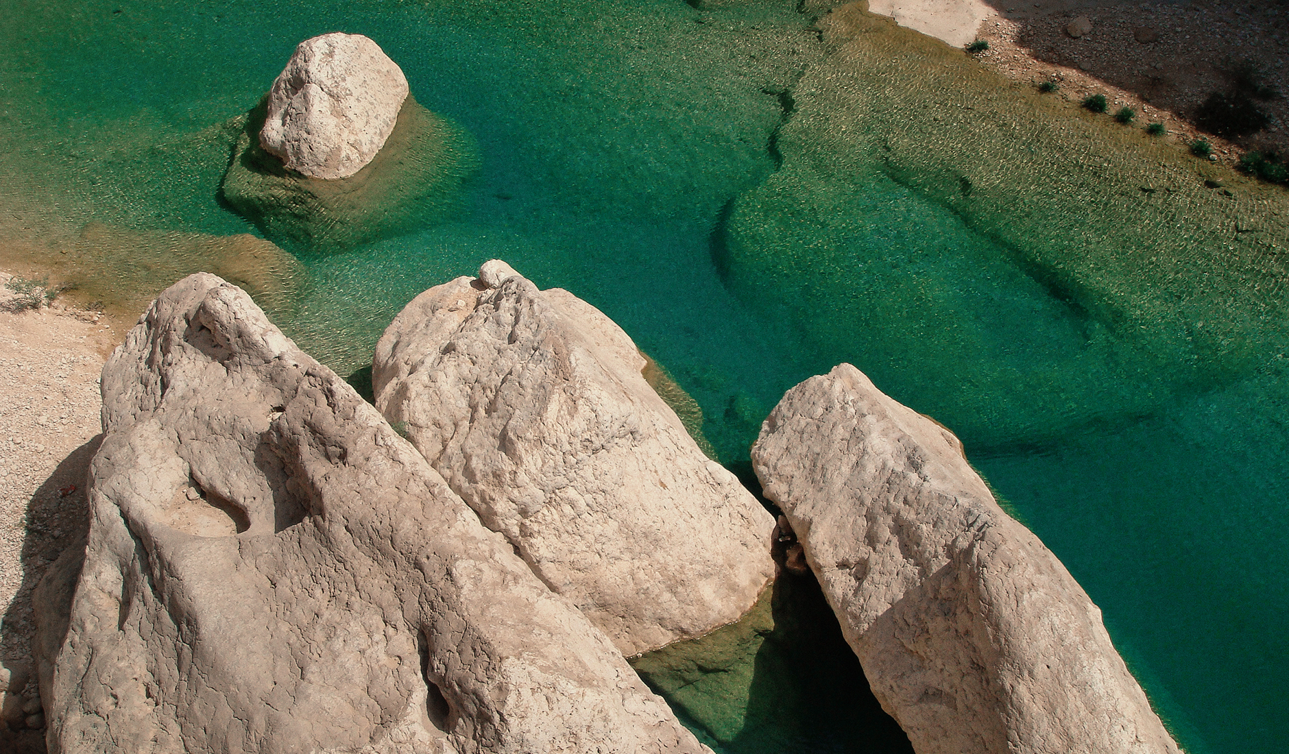 Wadi Shab, Oman. The Top 10 Things To Do in Oman. Photo by © TravelPlusStyle.com