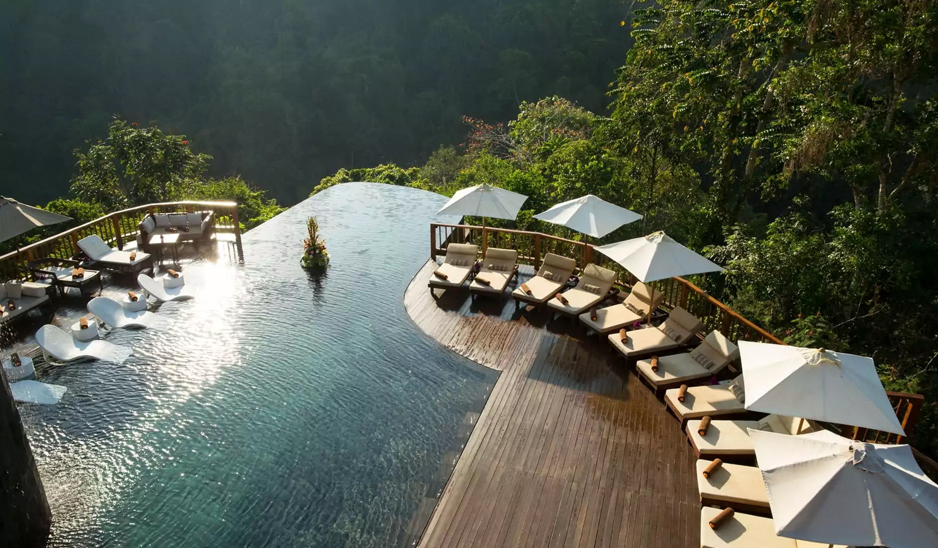 Infinity pool in Ubud