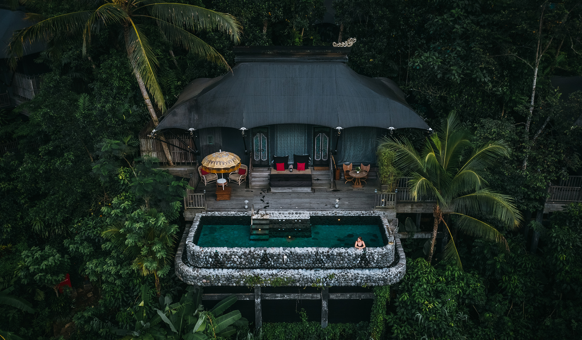 Luxury Tent with pool