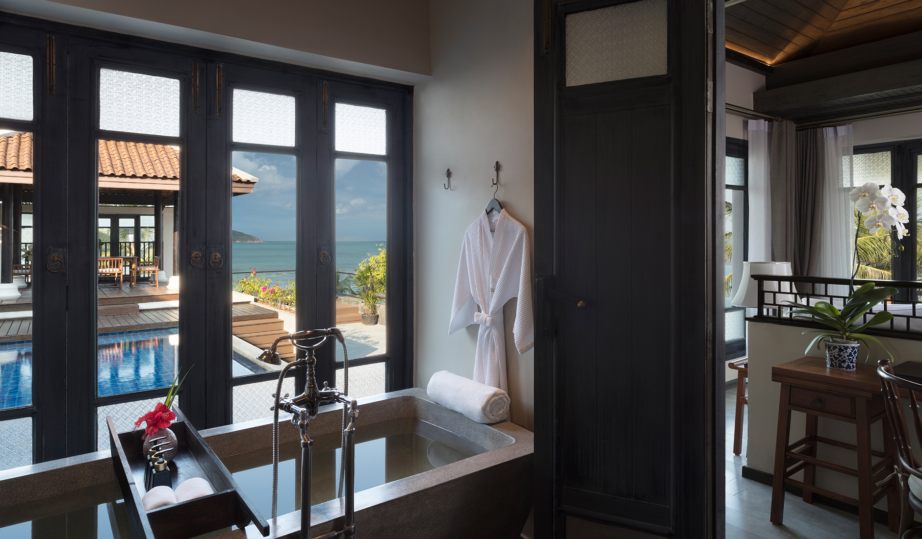 Luxurious Pool Villas and Rooms with Thai and Chinese Design at Anantara Lawana Koh Samui.