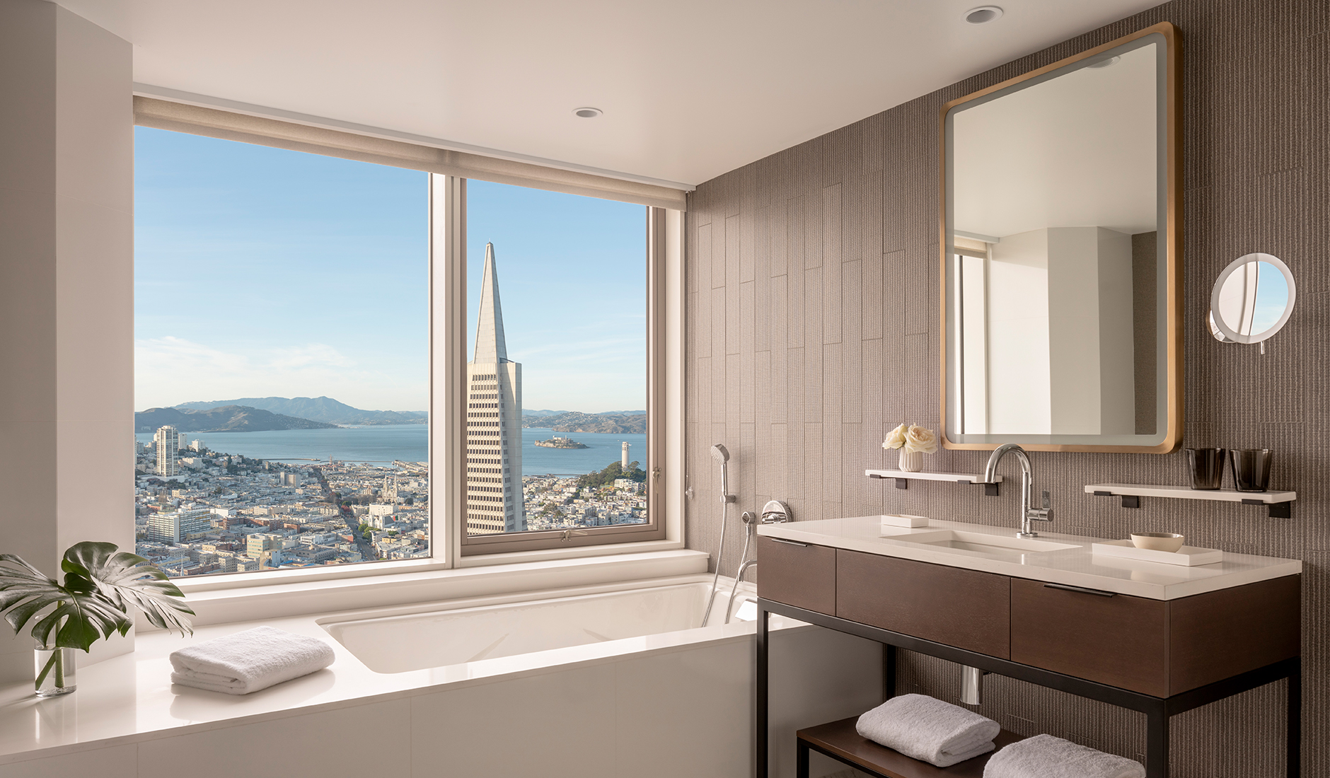 Four Seasons Hotel San Francisco at Embarcadero • Best hotels in San Francisco, California, US