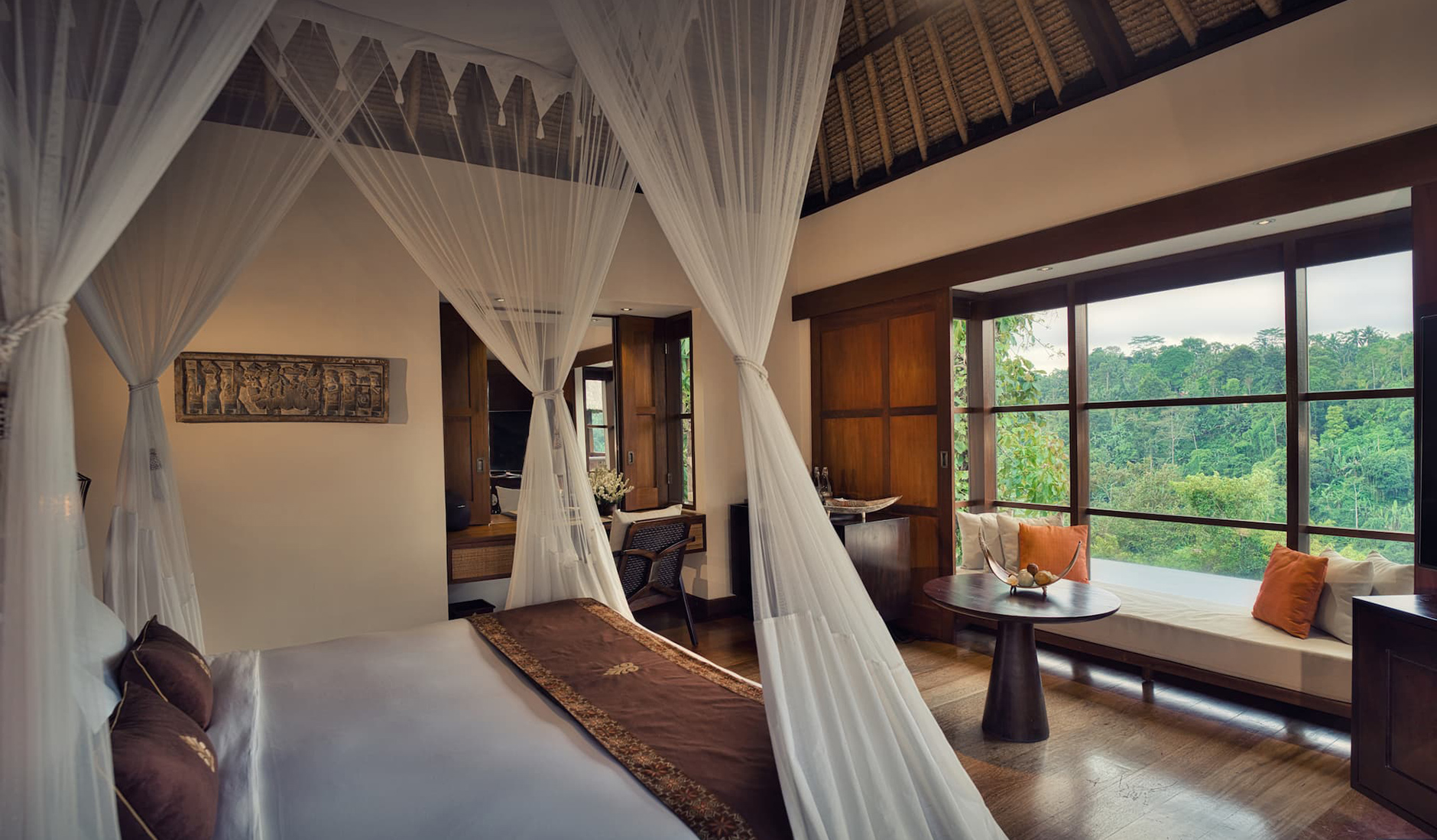 Hanging Gardens of Bali • The Best Luxury Hotels and Resorts in Ubud, Bali, Indonesia