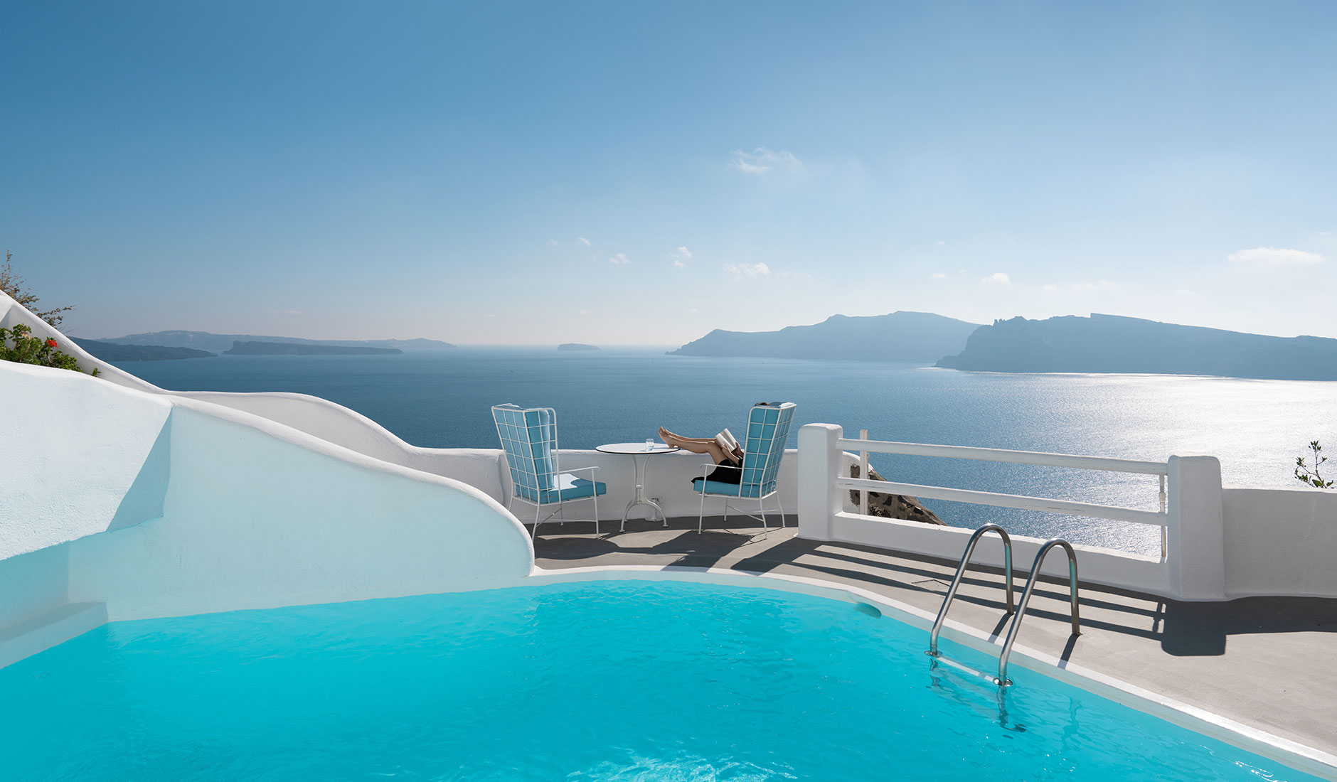 Katikies Kirini Santorini • The Best Luxury and Boutique Hotels in Santorini, Greece