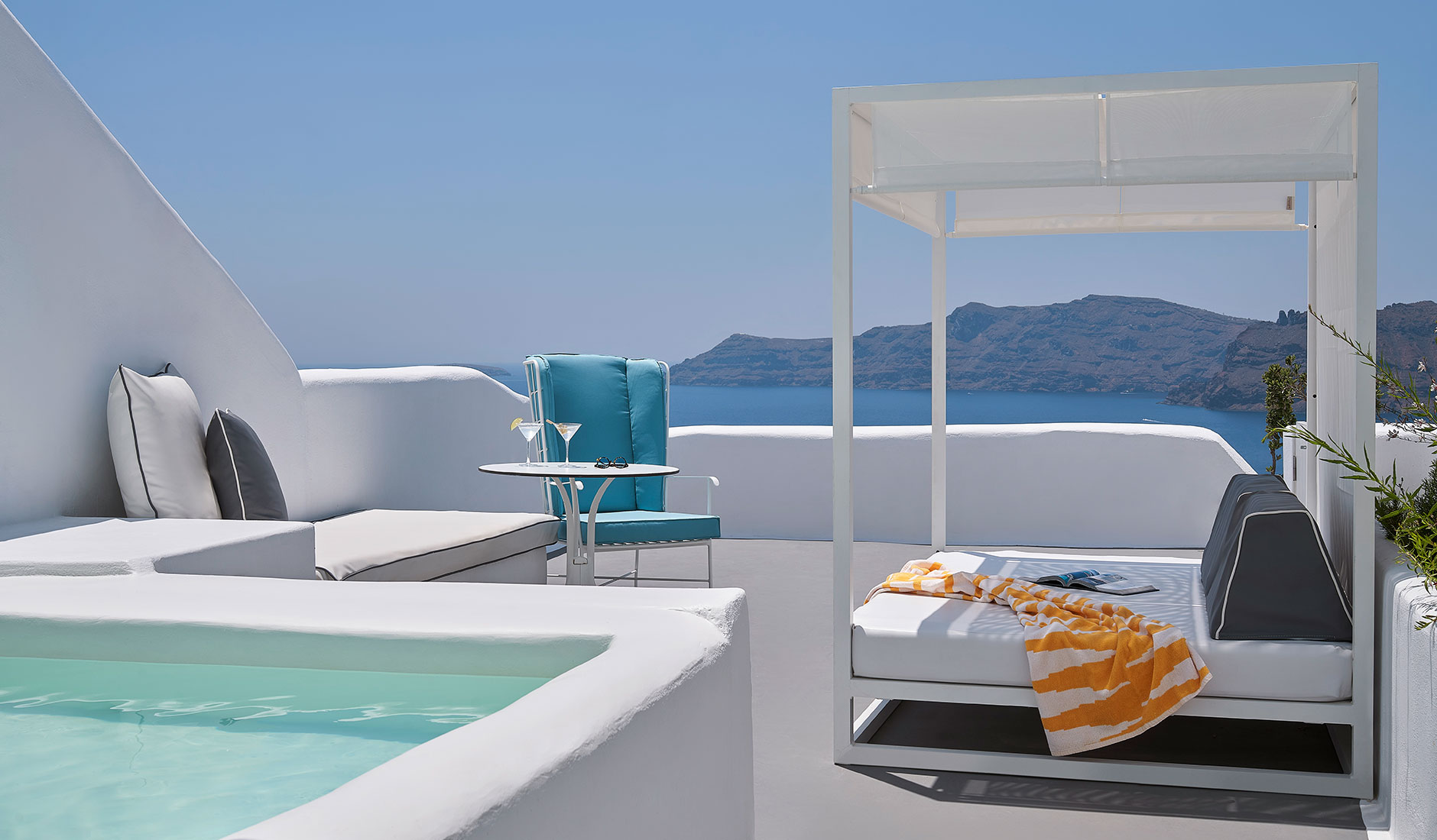 Katikies Kirini Santorini • The Best Luxury and Boutique Hotels in Santorini, Greece