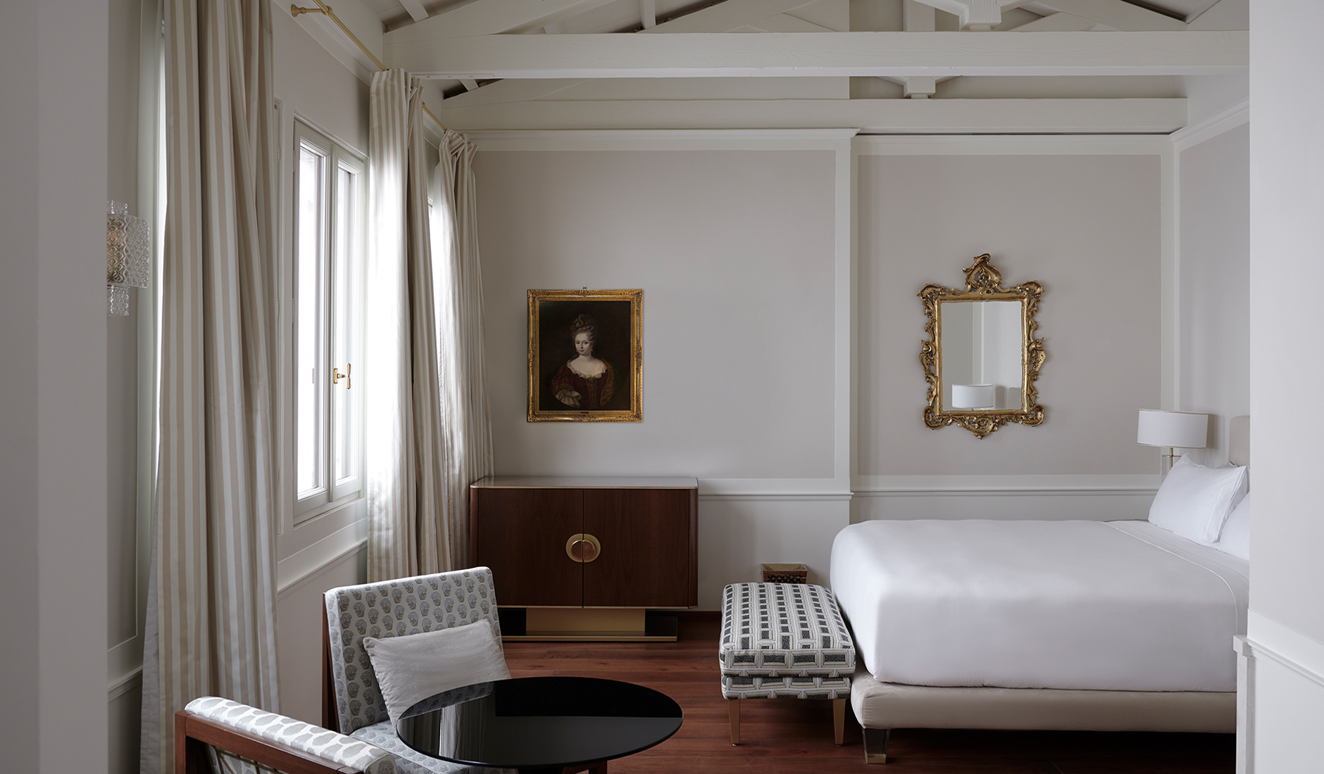 Hotel Violino D'Oro • The Best Luxury Hotels in Venice, Italy