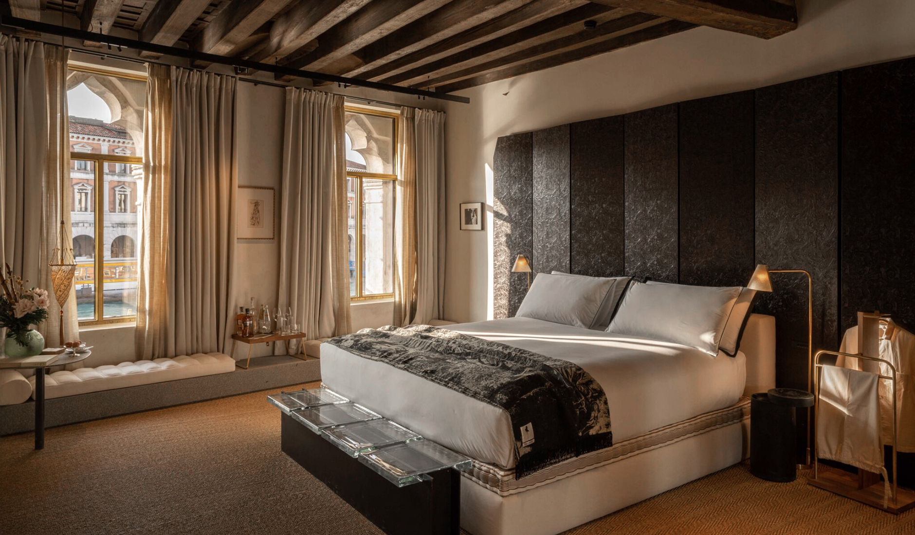 The Venice Venice Hotel • The Best Luxury Hotels in Venice, Italy