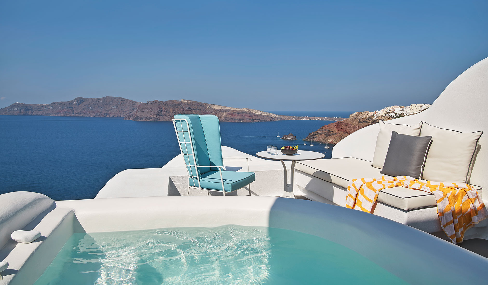 Katikies Kirini Santorini • The Best Luxury and Boutique Hotels in Santorini, Greece