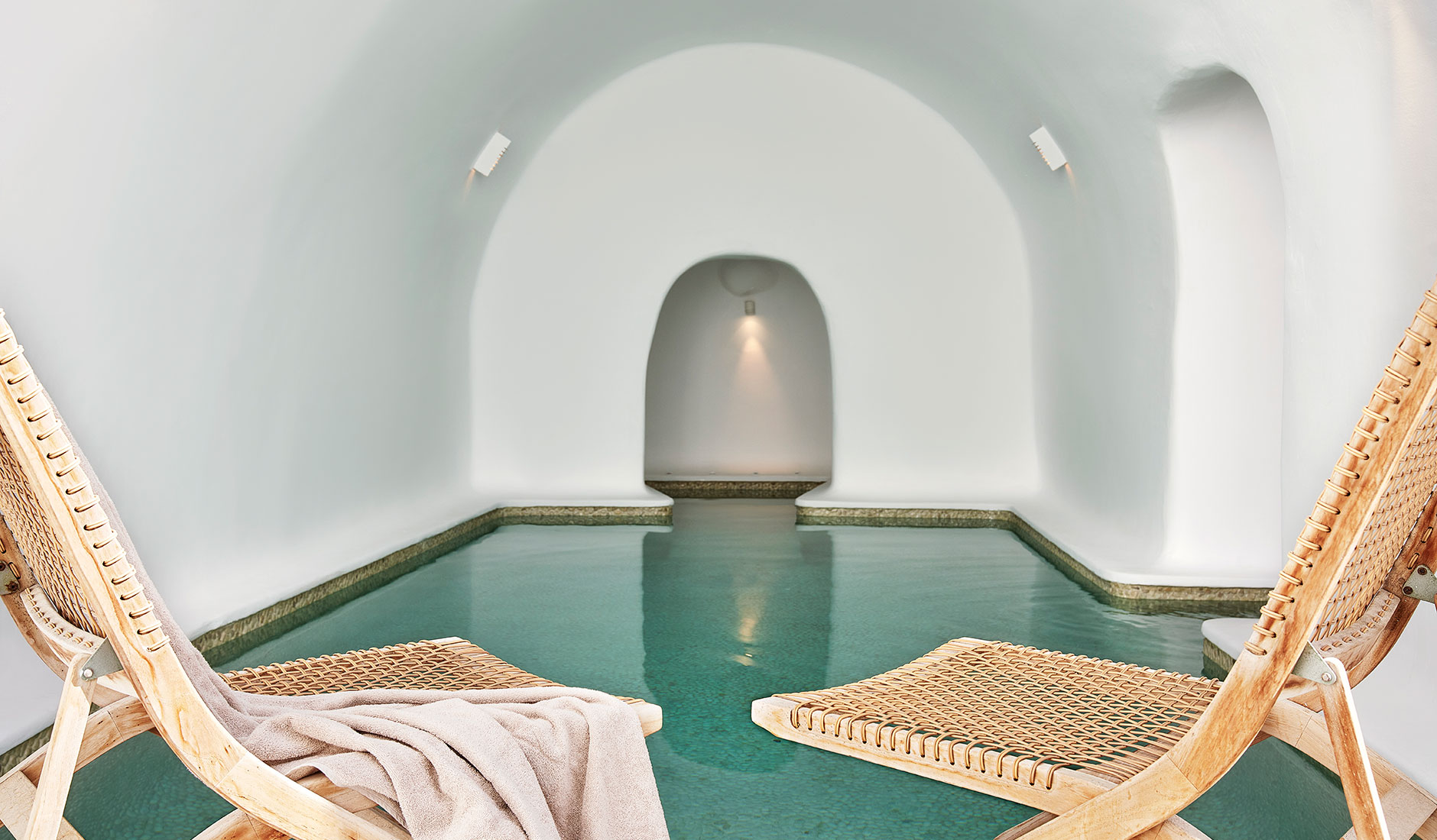 Katikies Kirini Santorini • The Best Luxury and Boutique Hotels in Santorini, Greece