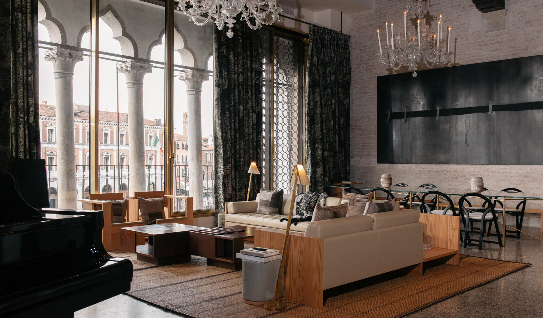 The Venice Venice Hotel • The Best Luxury Hotels in Venice, Italy