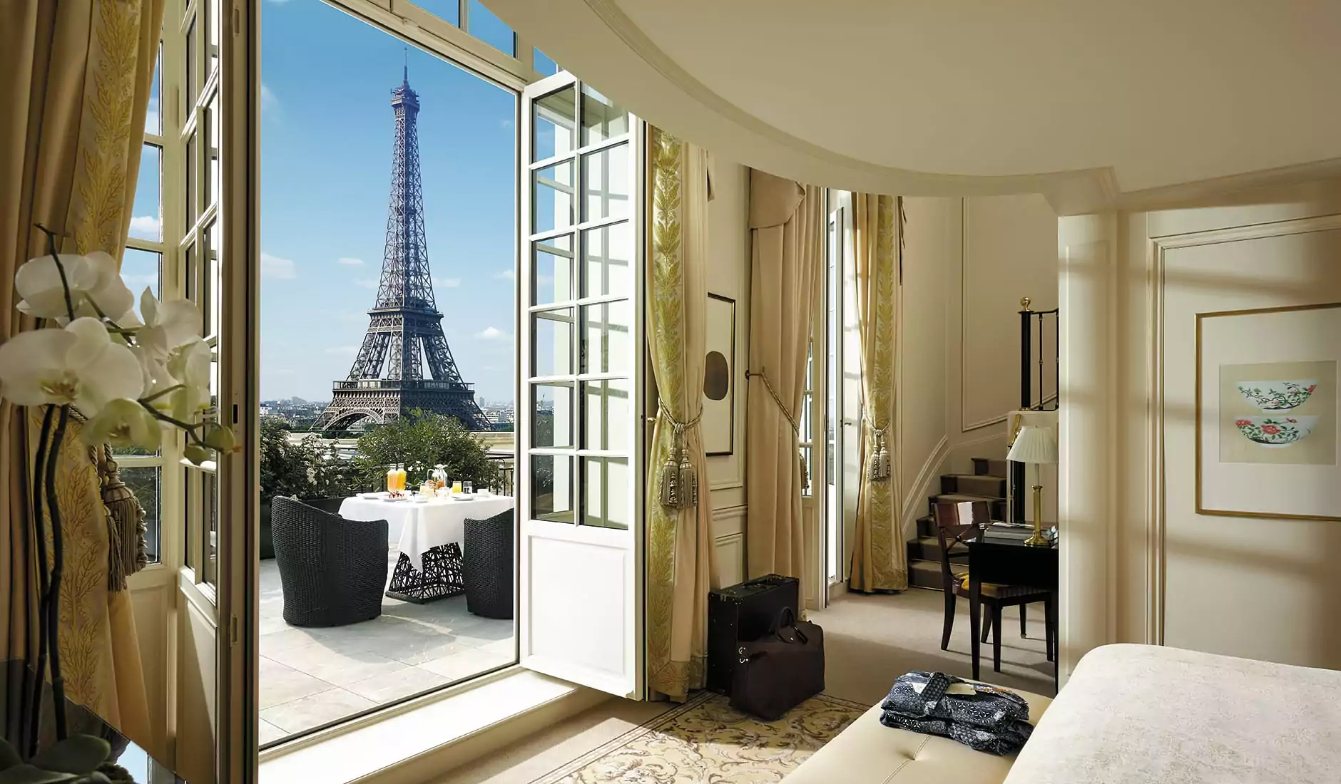Shangri-La Hotel Paris • The Best Luxury Hotels in Paris, France