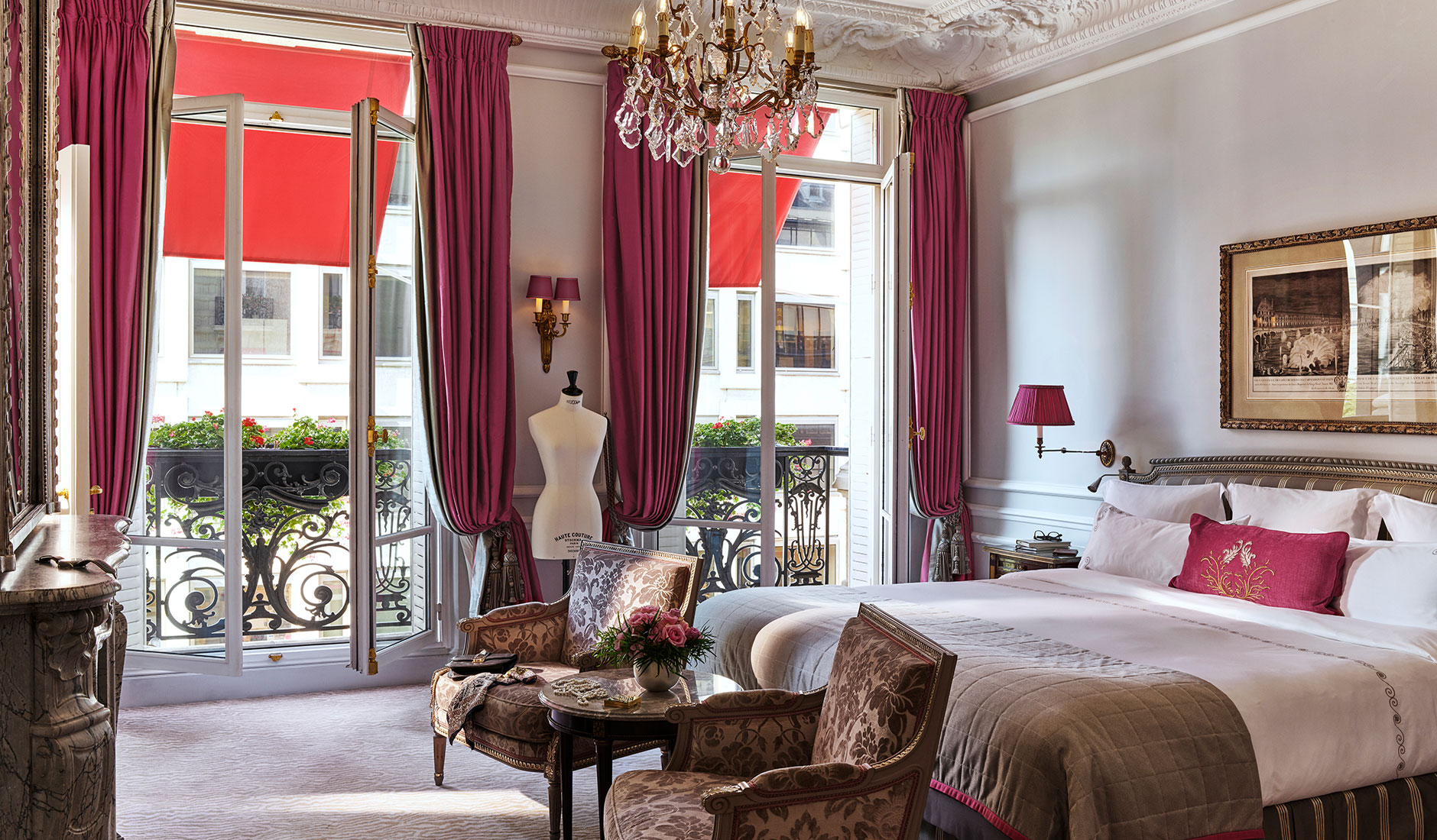 Hôtel Plaza Athénée • The Best Luxury Hotels in Paris, France
