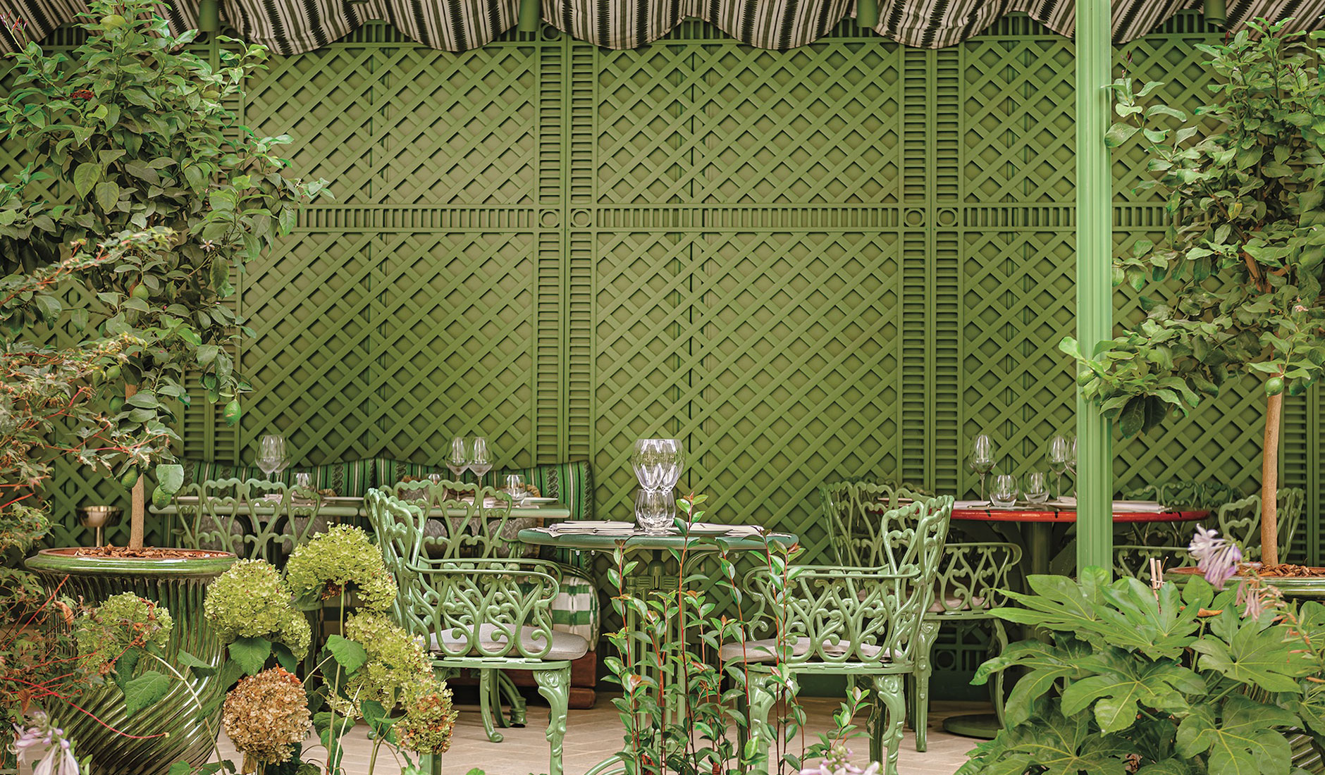 Saint James Paris • The Best Luxury Hotels in Paris, France